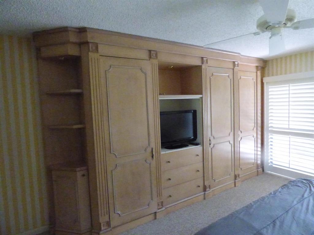 FOUNTAINS SOUTH CONDO 1 - Residential