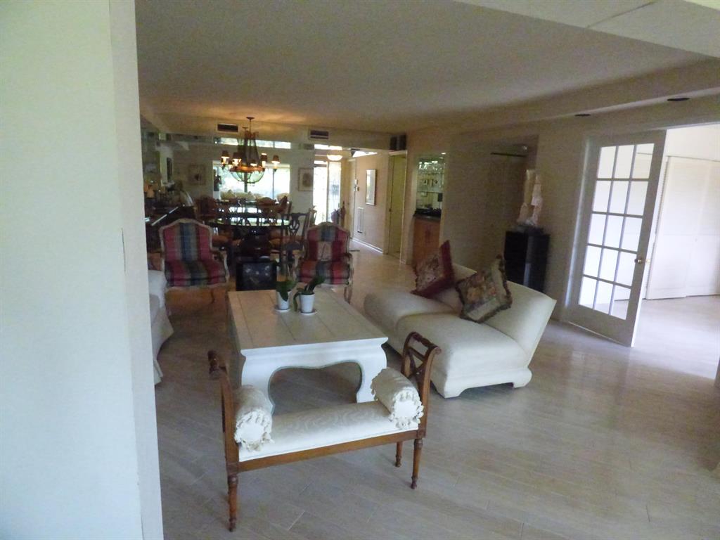 FOUNTAINS SOUTH CONDO 1 - Residential