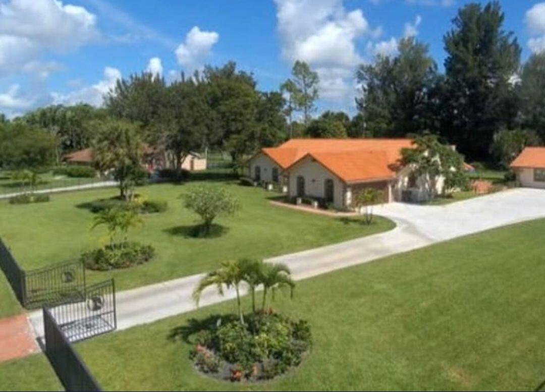 Paddock Park 1 - Residential Lease