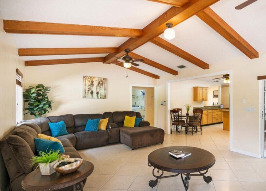 Paddock Park 1 - Residential Lease