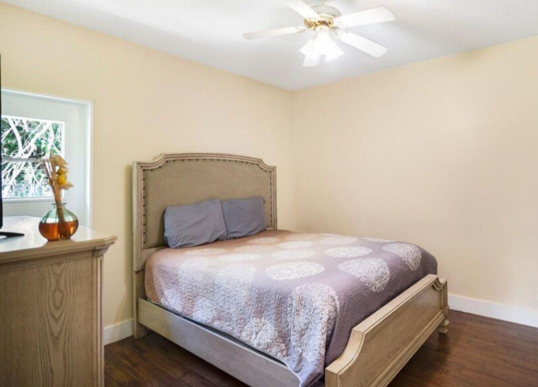 Paddock Park 1 - Residential Lease