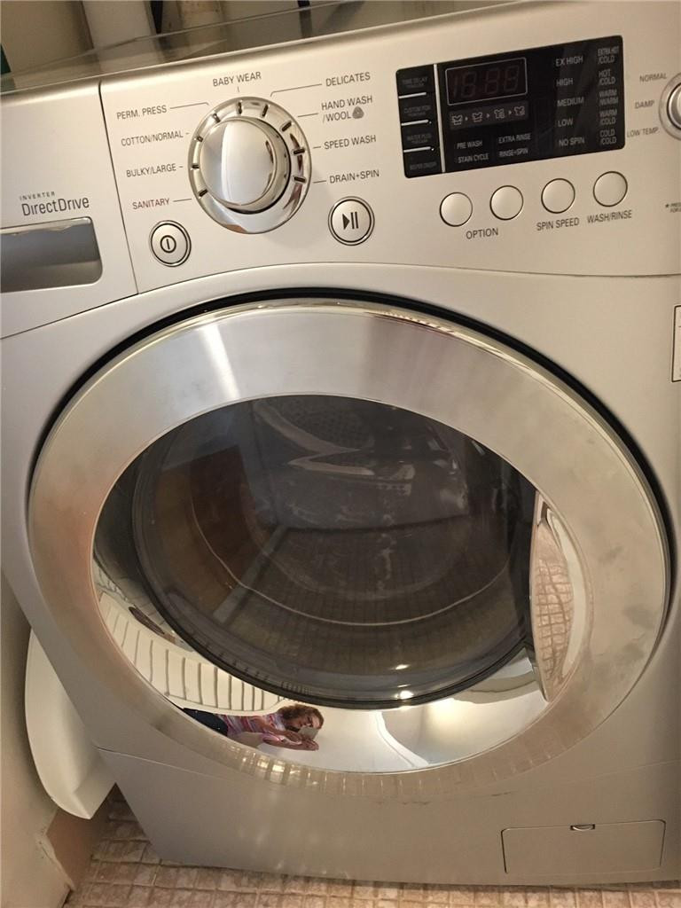 INVERWOOD CONDO - Residential