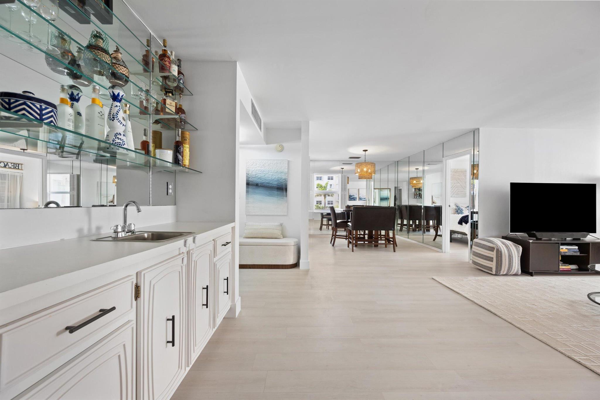 PALMSEA CONDO - Residential