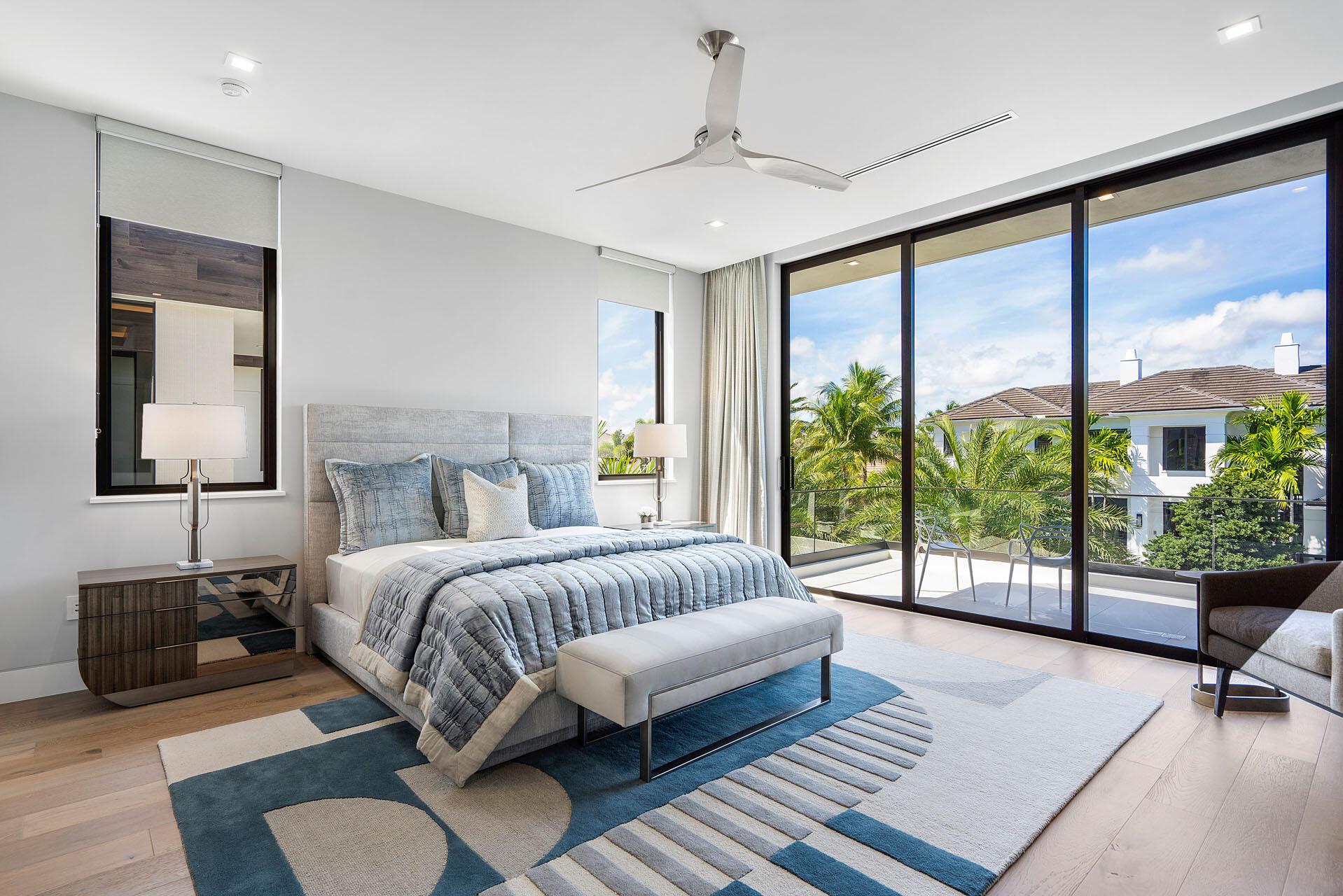 ROYAL PALM YACHT & COUNTR - Residential