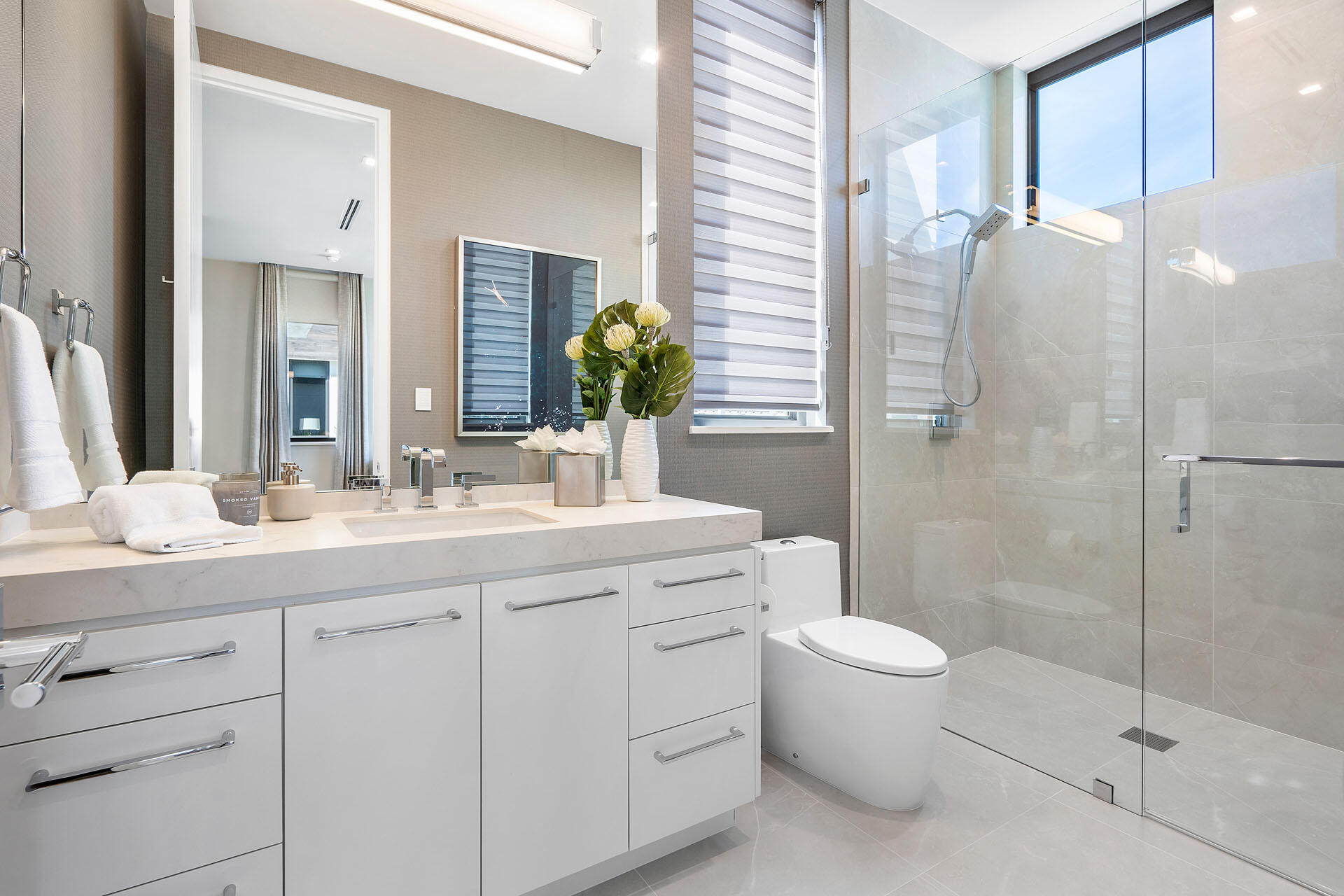 ROYAL PALM YACHT & COUNTR - Residential