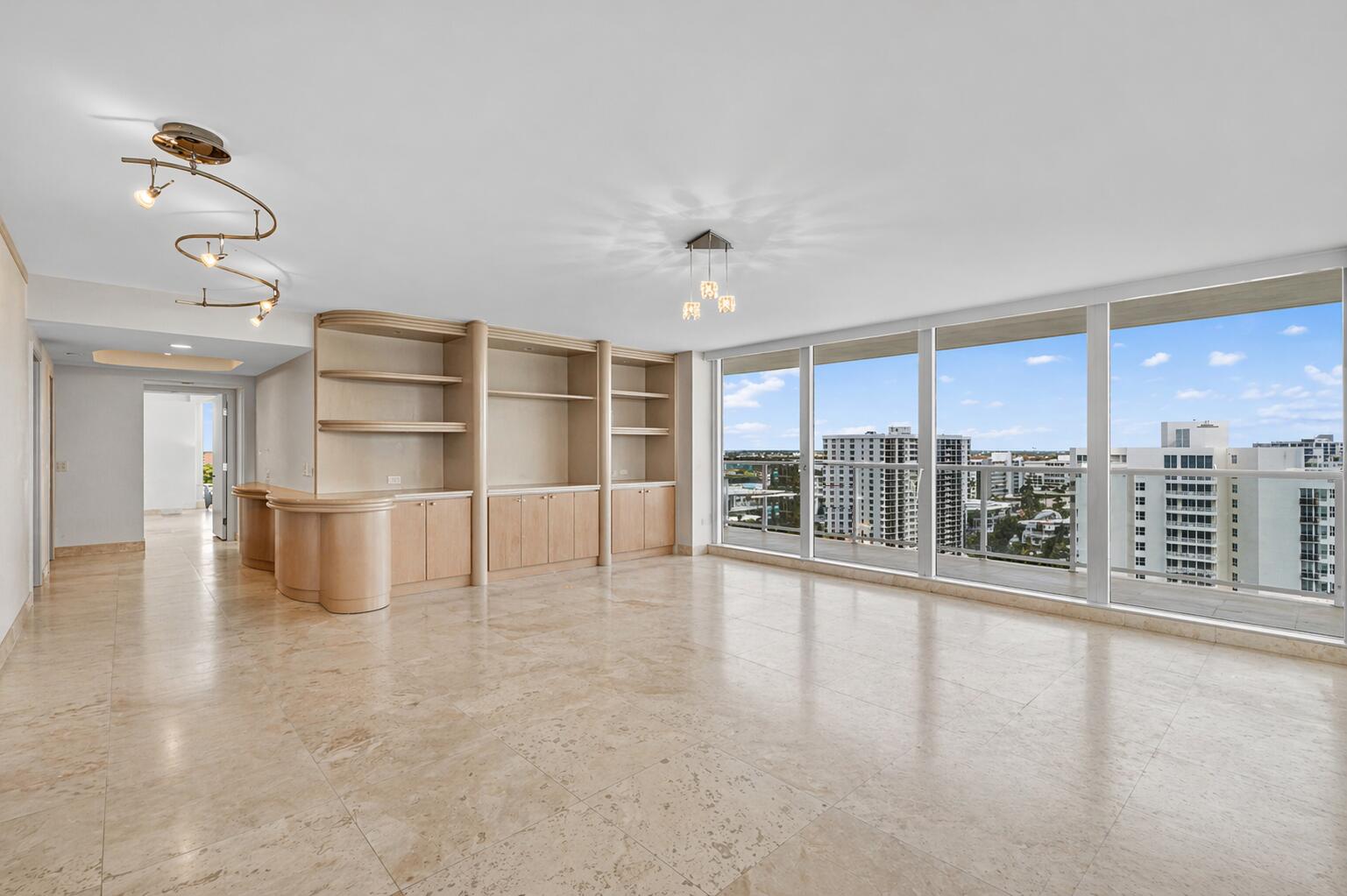 VILLA NOVA CONDO - Residential