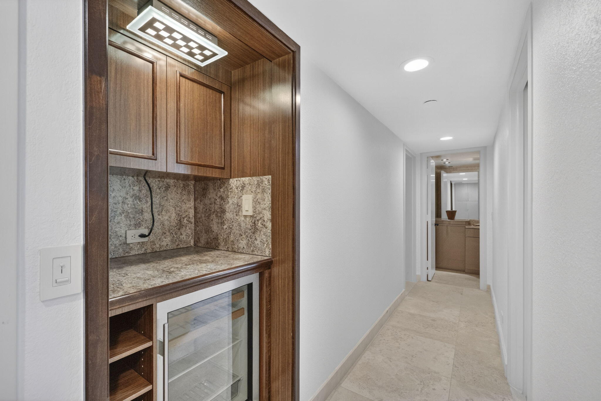 VILLA NOVA CONDO - Residential