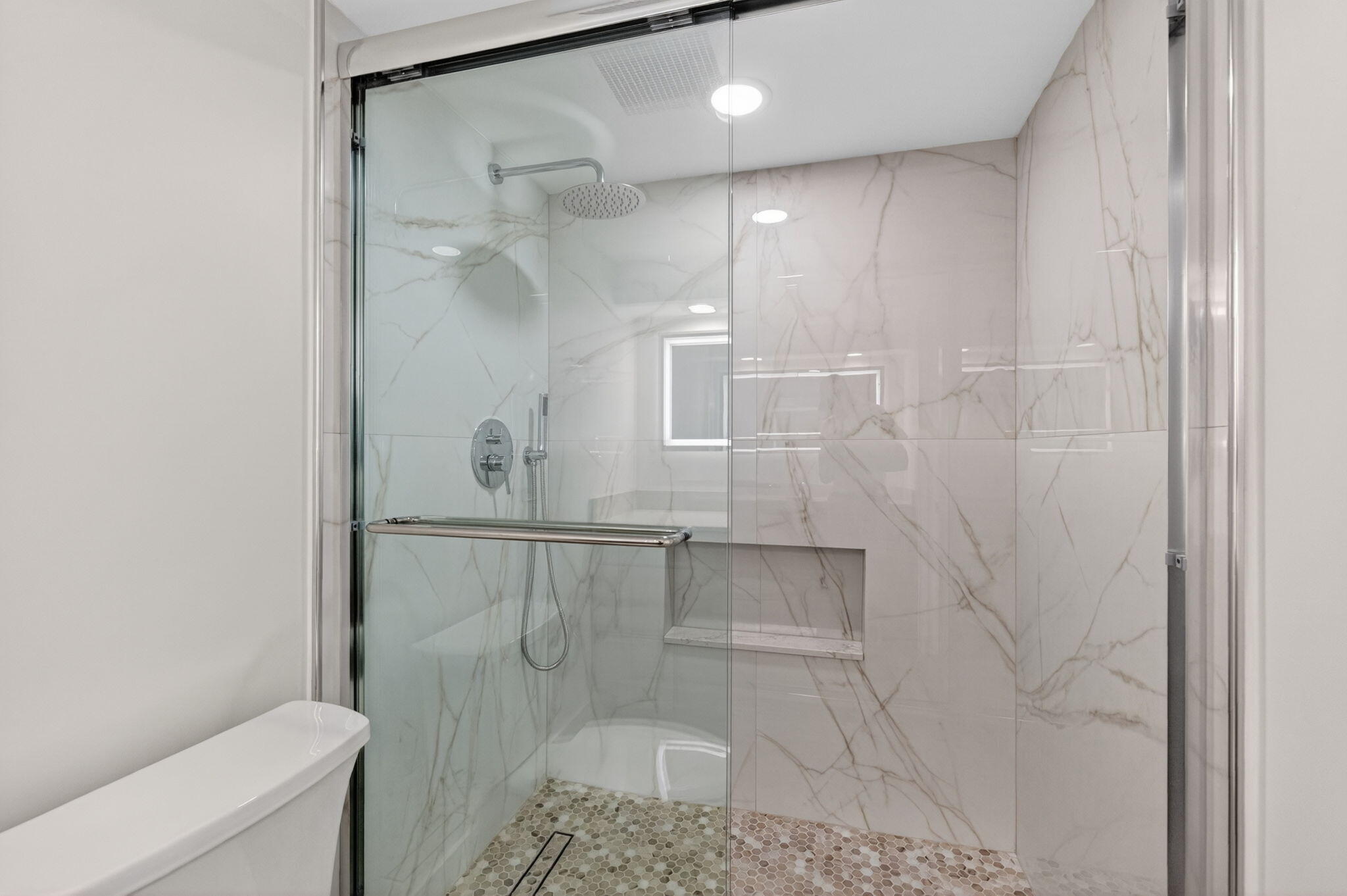 VILLA NOVA CONDO - Residential