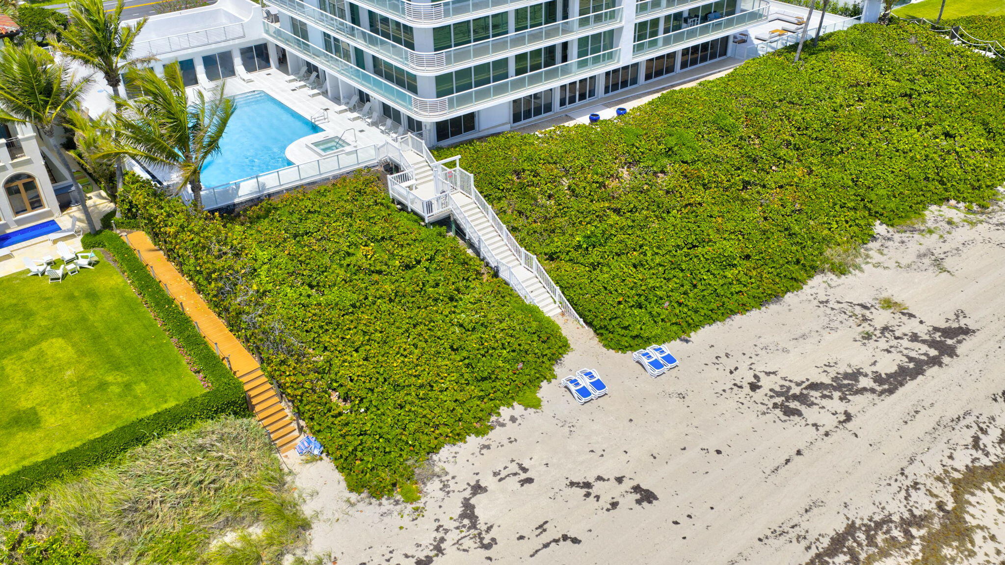 VILLA NOVA CONDO - Residential