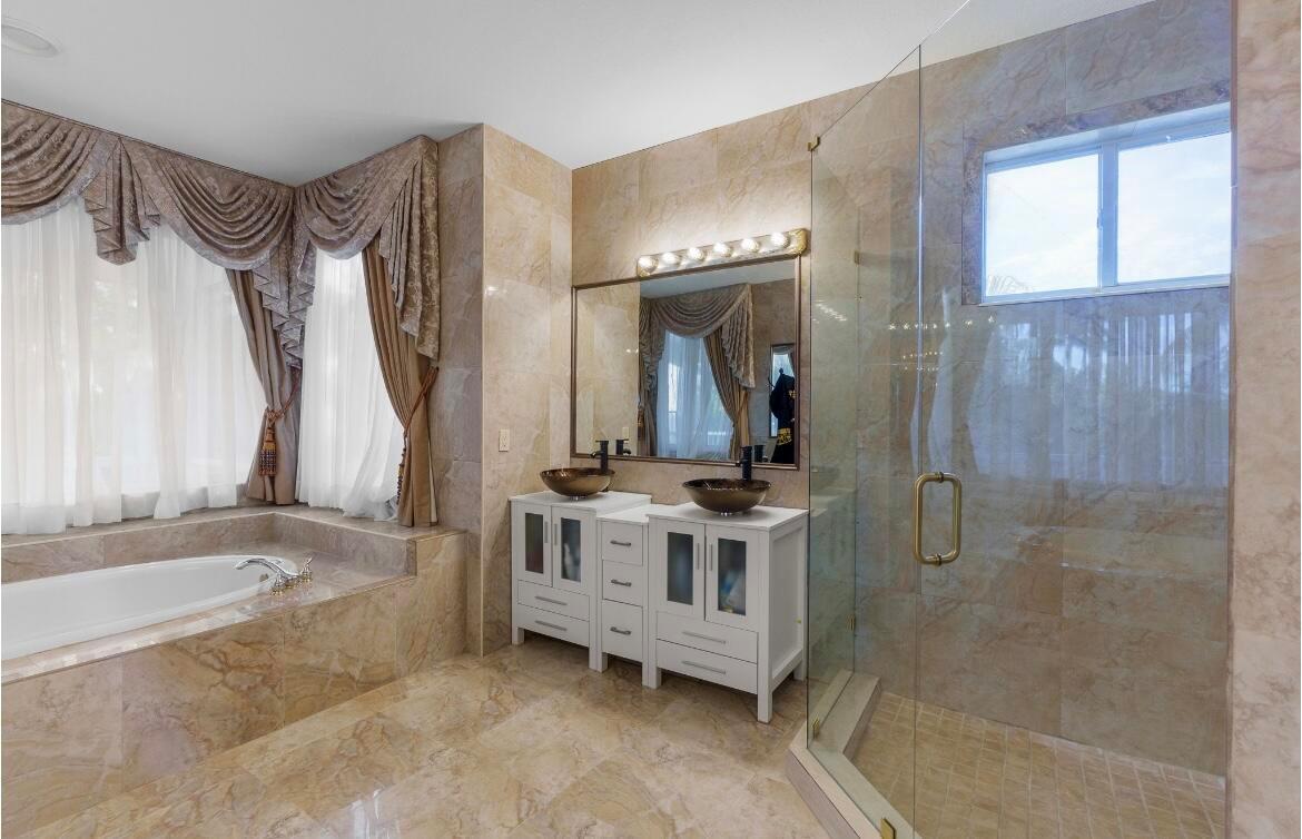 ISLES AT WELLINGTON PL 4 - Residential