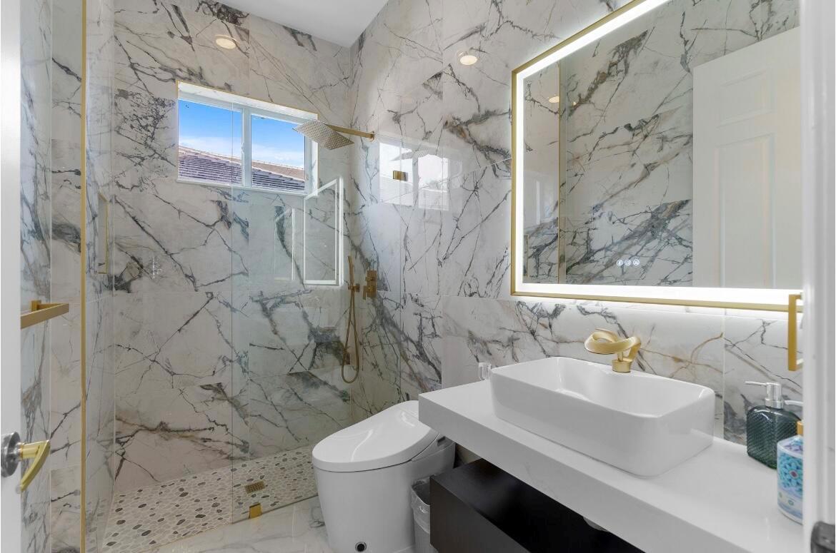 ISLES AT WELLINGTON PL 4 - Residential