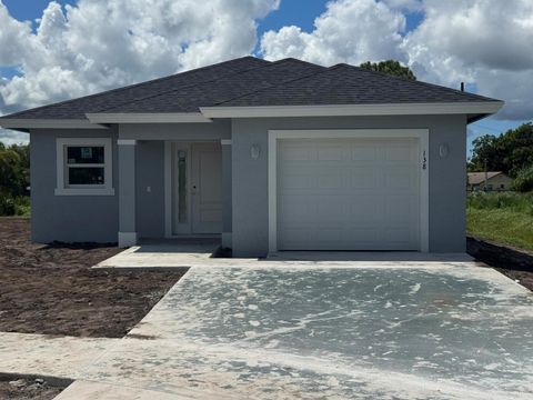138 SW Seminole Crossing Court Indiantown FL 34956