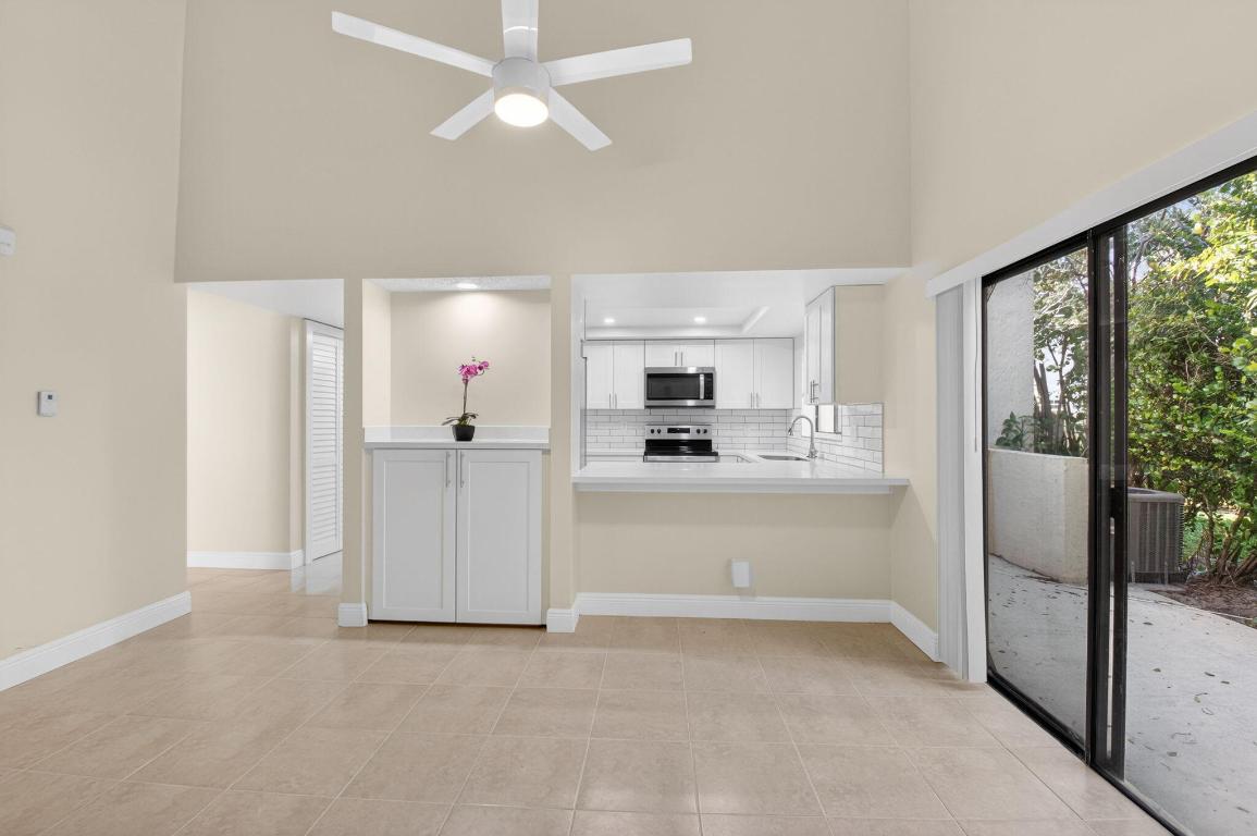 WINDWOOD UNIT I - Residential