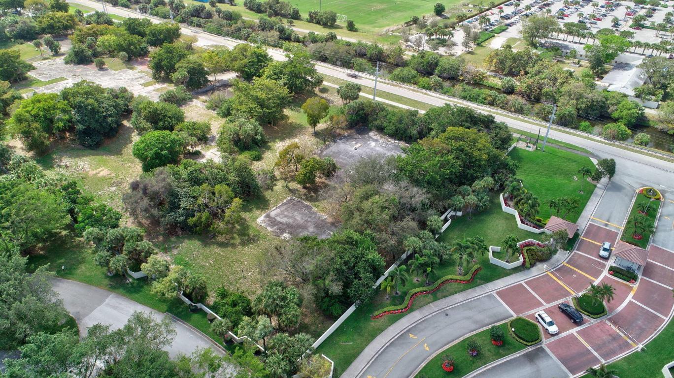 WINDWOOD UNIT I - Residential