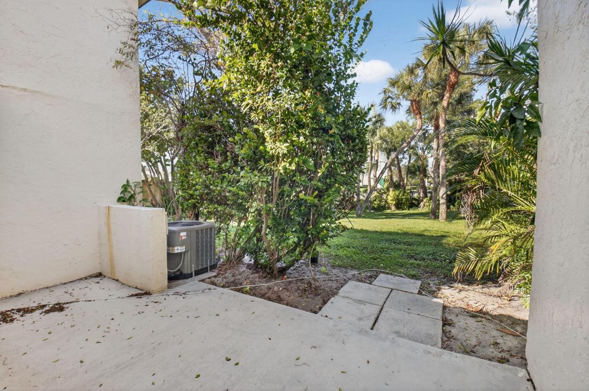 WINDWOOD UNIT I - Residential