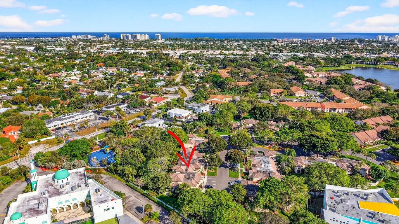 WINDWOOD UNIT I - Residential