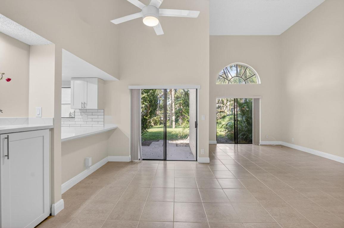 WINDWOOD UNIT I - Residential