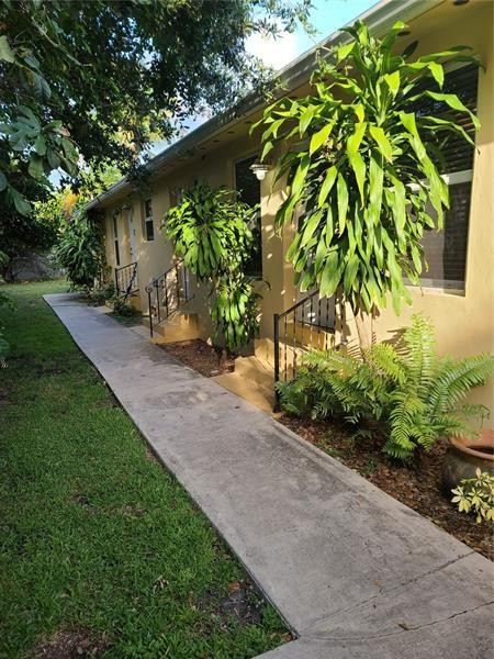 St James Court 5-26 B - Residential Income