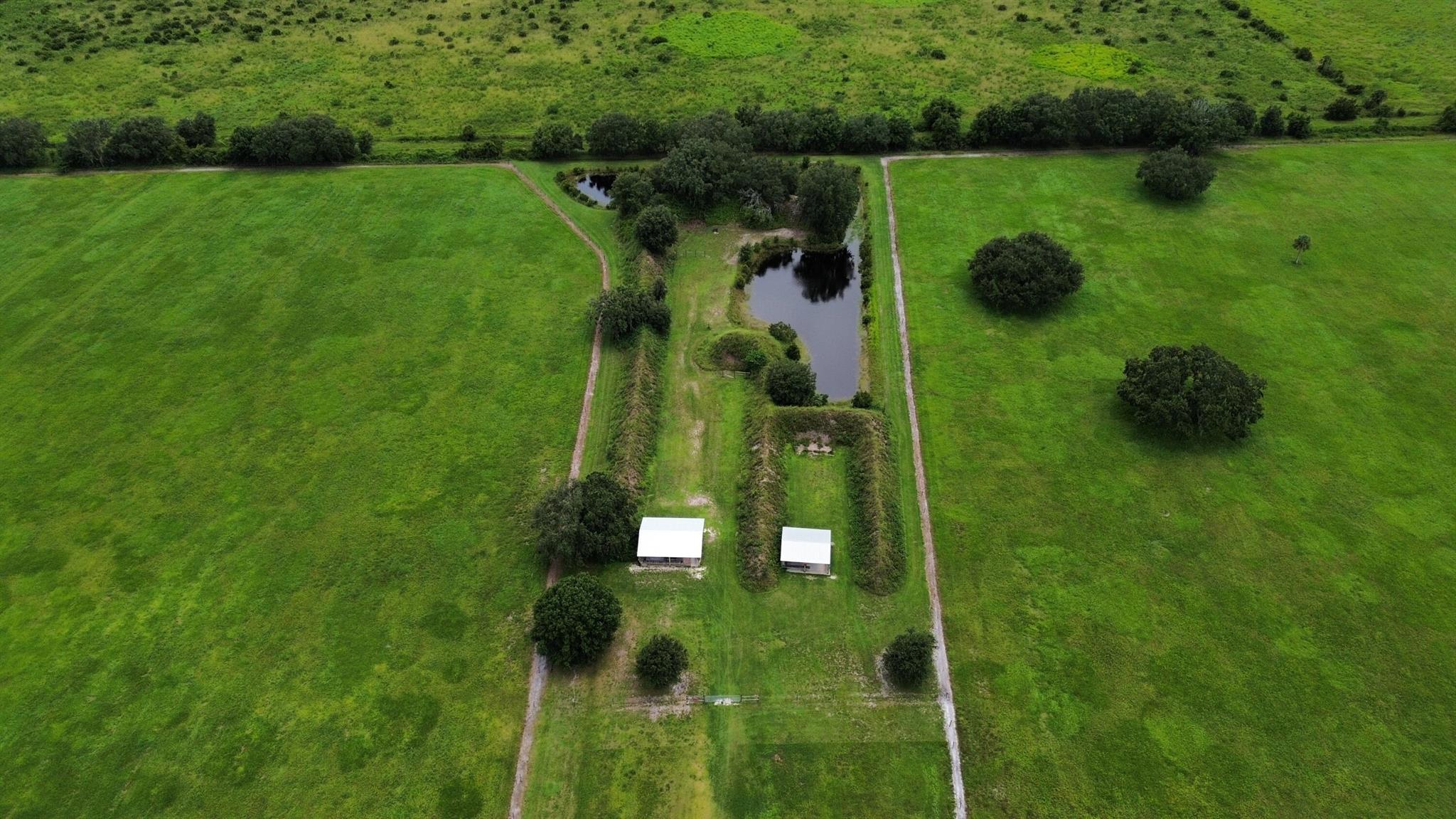 INDIAN HAMMOCK HUNT AND R - Residential