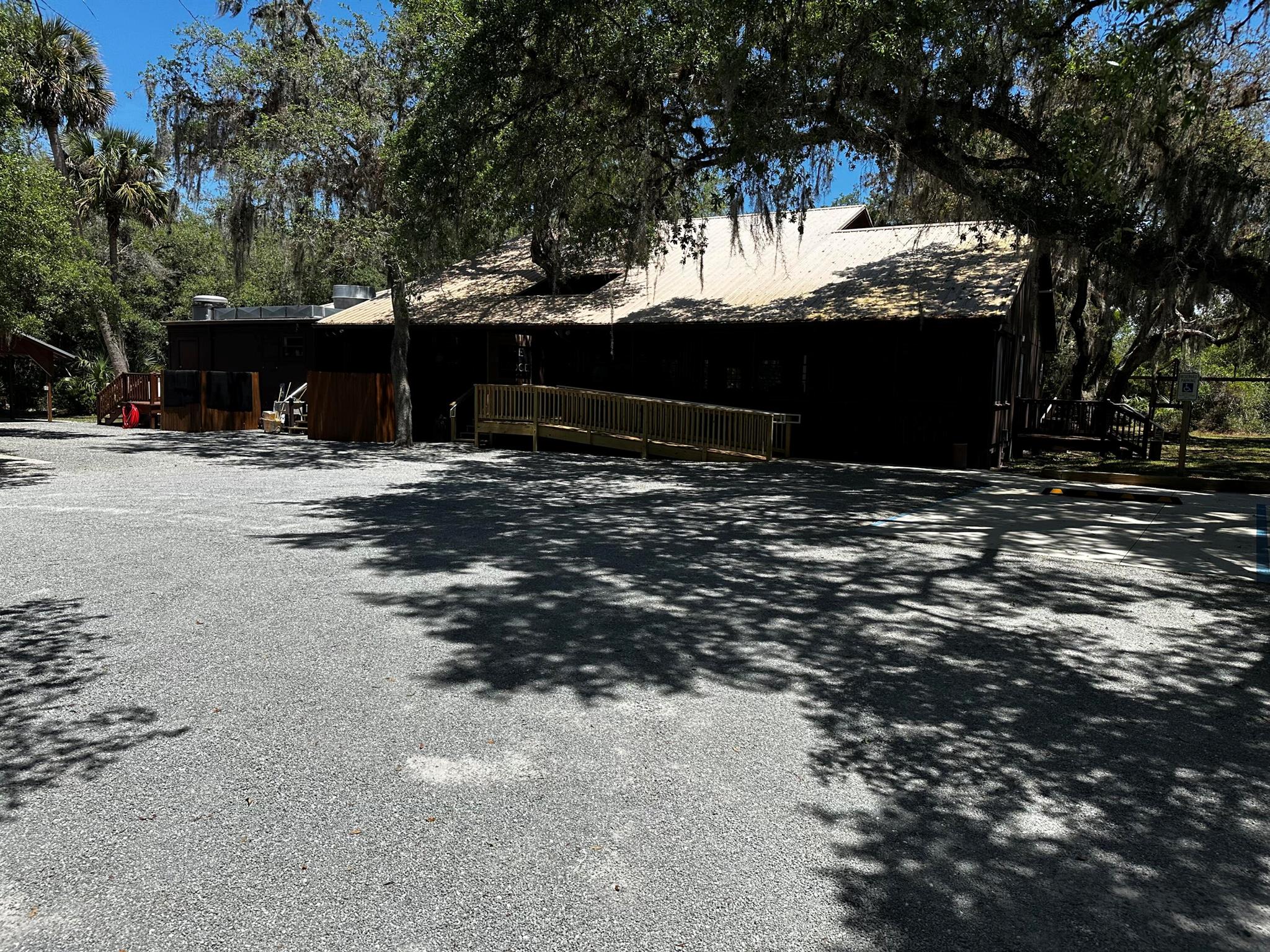 INDIAN HAMMOCK HUNT AND R - Residential