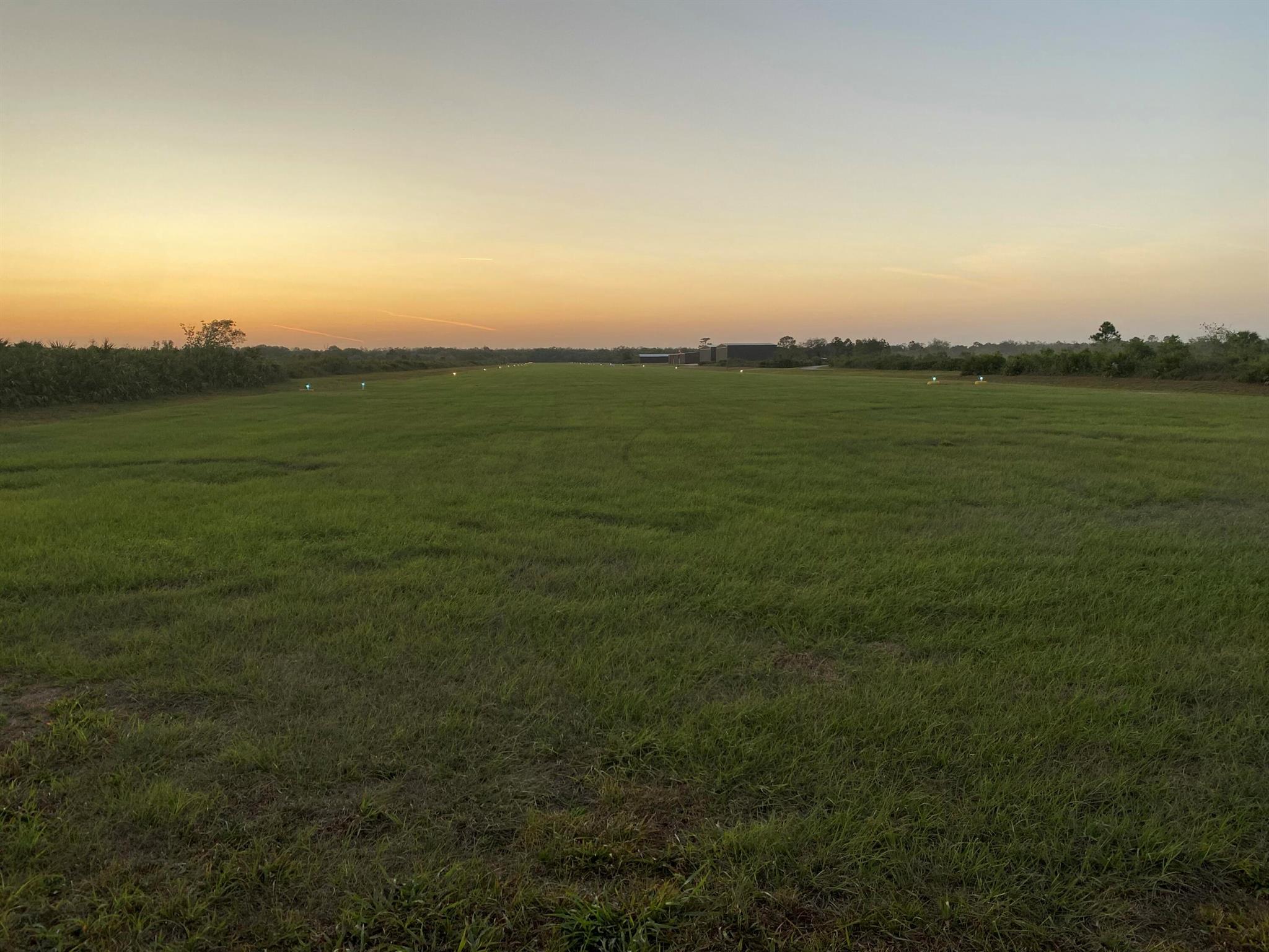 INDIAN HAMMOCK HUNT AND R - Residential