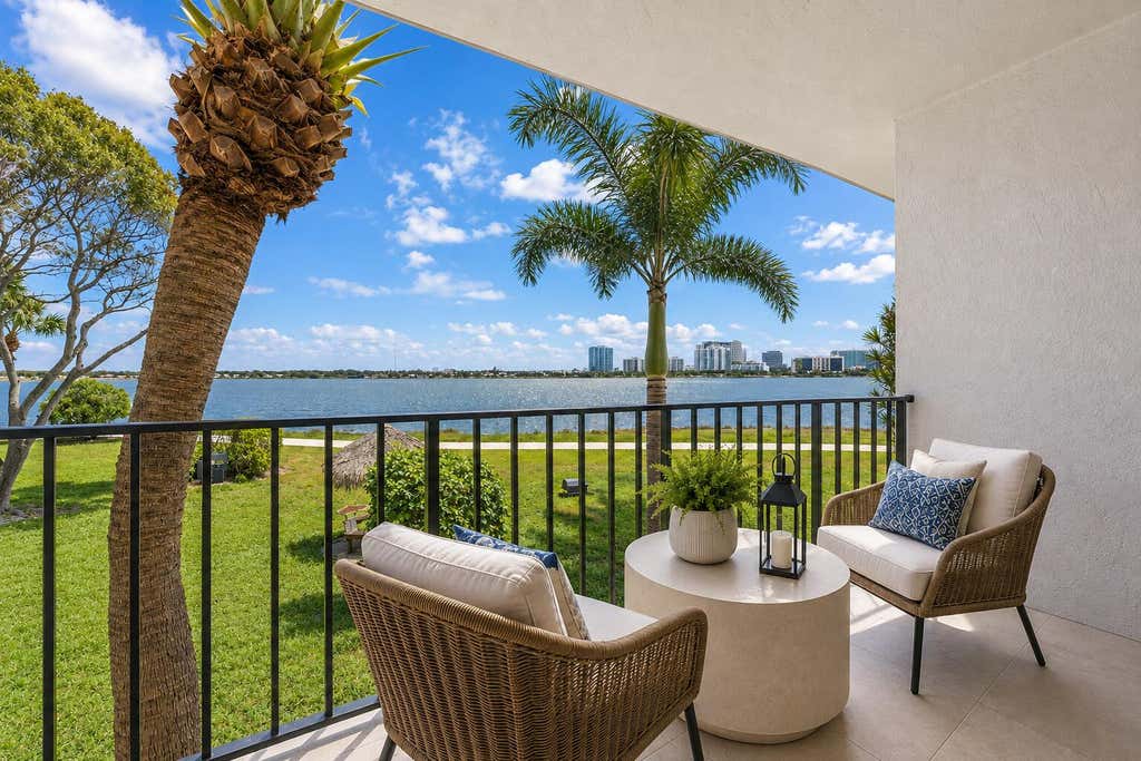Photo of 734 Executive Center Drive #23, West Palm Beach, FL 33401 (MLS # B26066852)