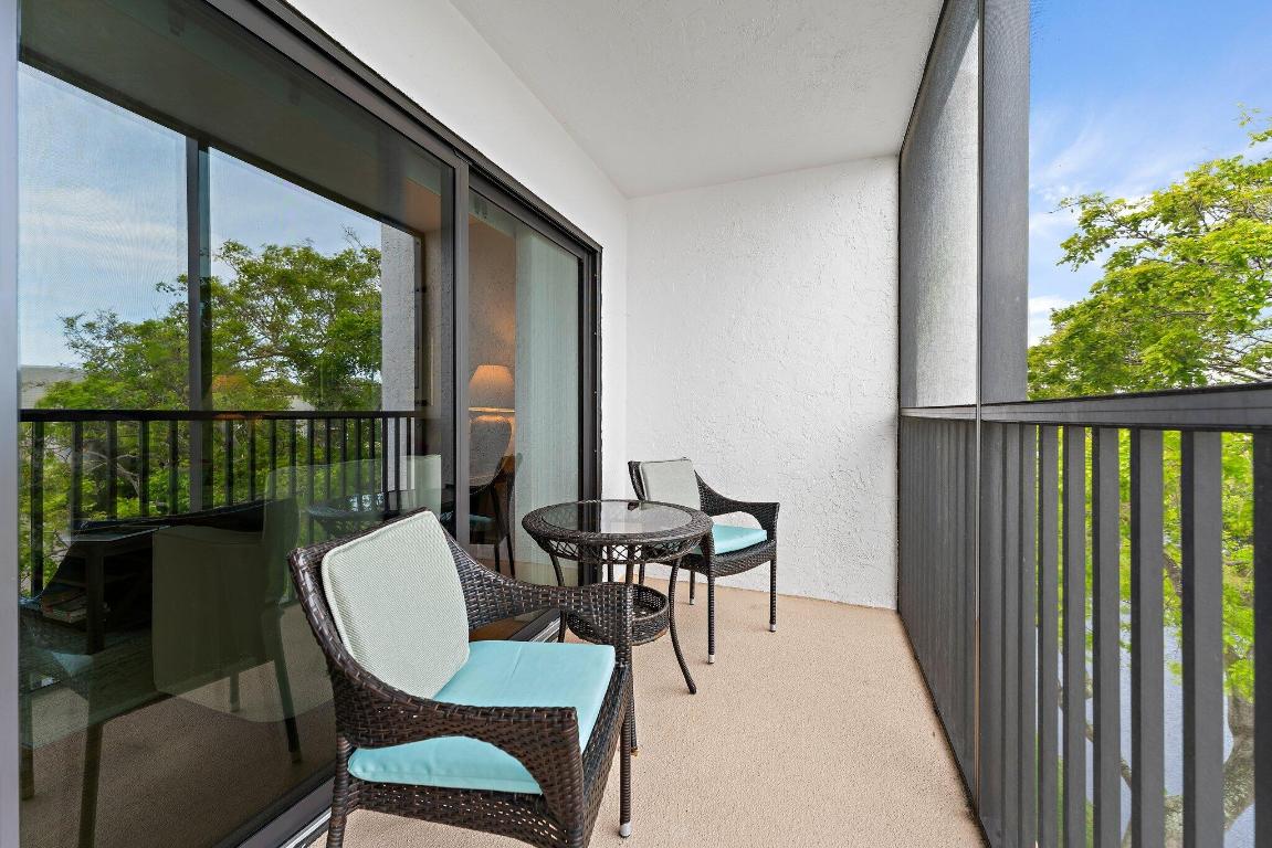 SEA RISE CONDO - Residential Lease