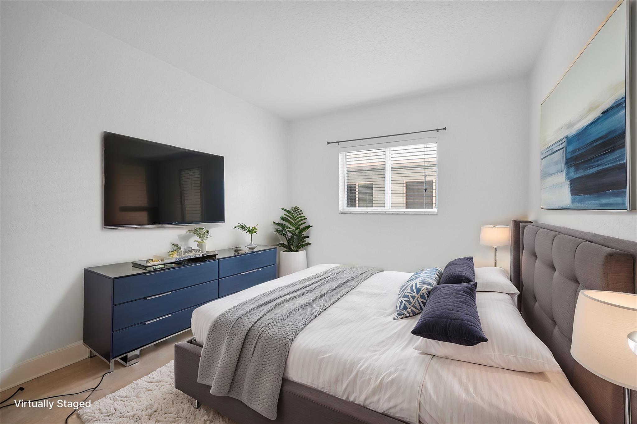 1460 NE 18th St 103
