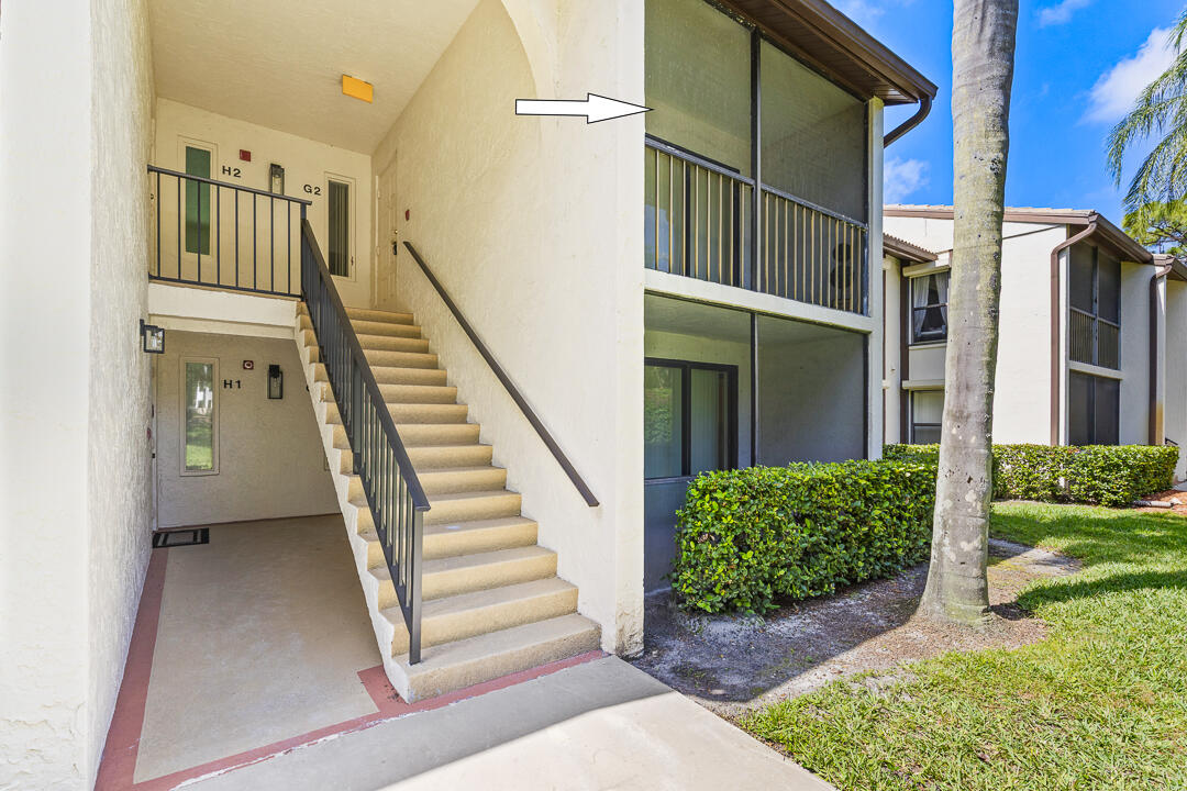 PINE RIDGE AT MARTIN DOWNS CONDO - Residential Lease