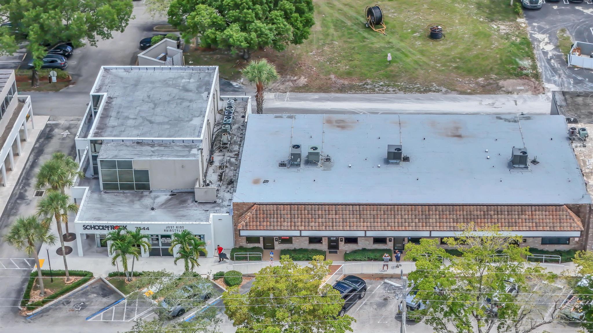 CORAL SPRINGS COMMERCIAL - Commercial Lease