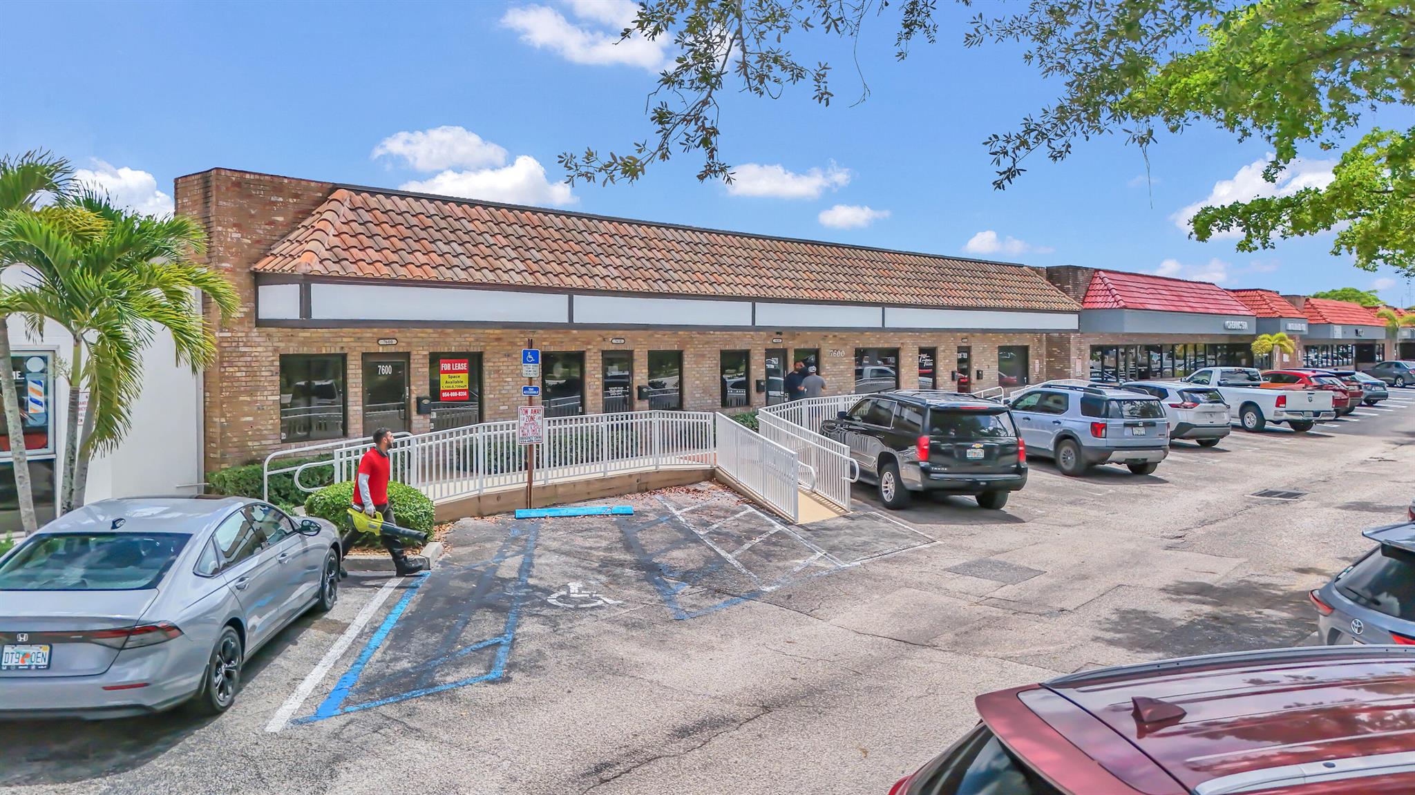 CORAL SPRINGS COMMERCIAL - Commercial Lease