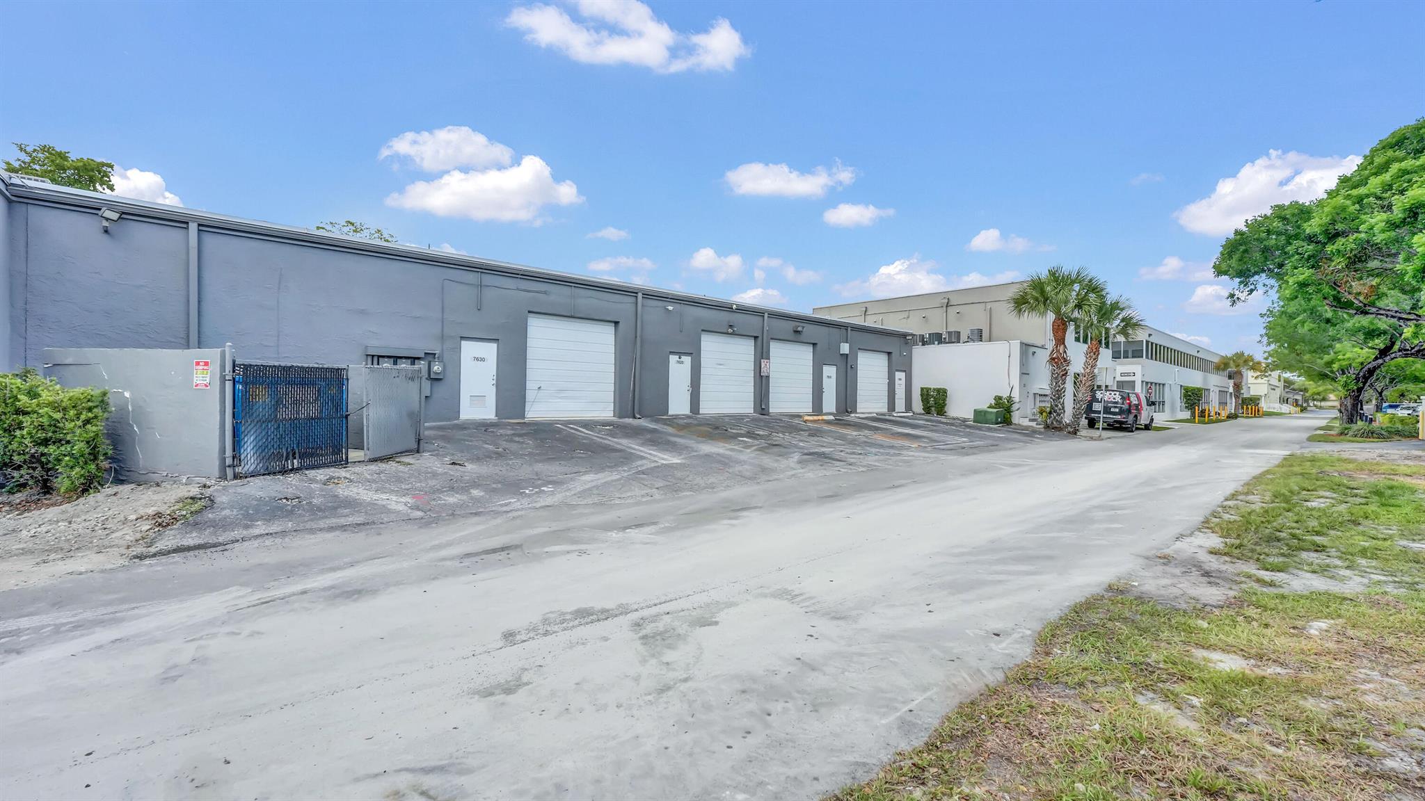 CORAL SPRINGS COMMERCIAL - Commercial Lease