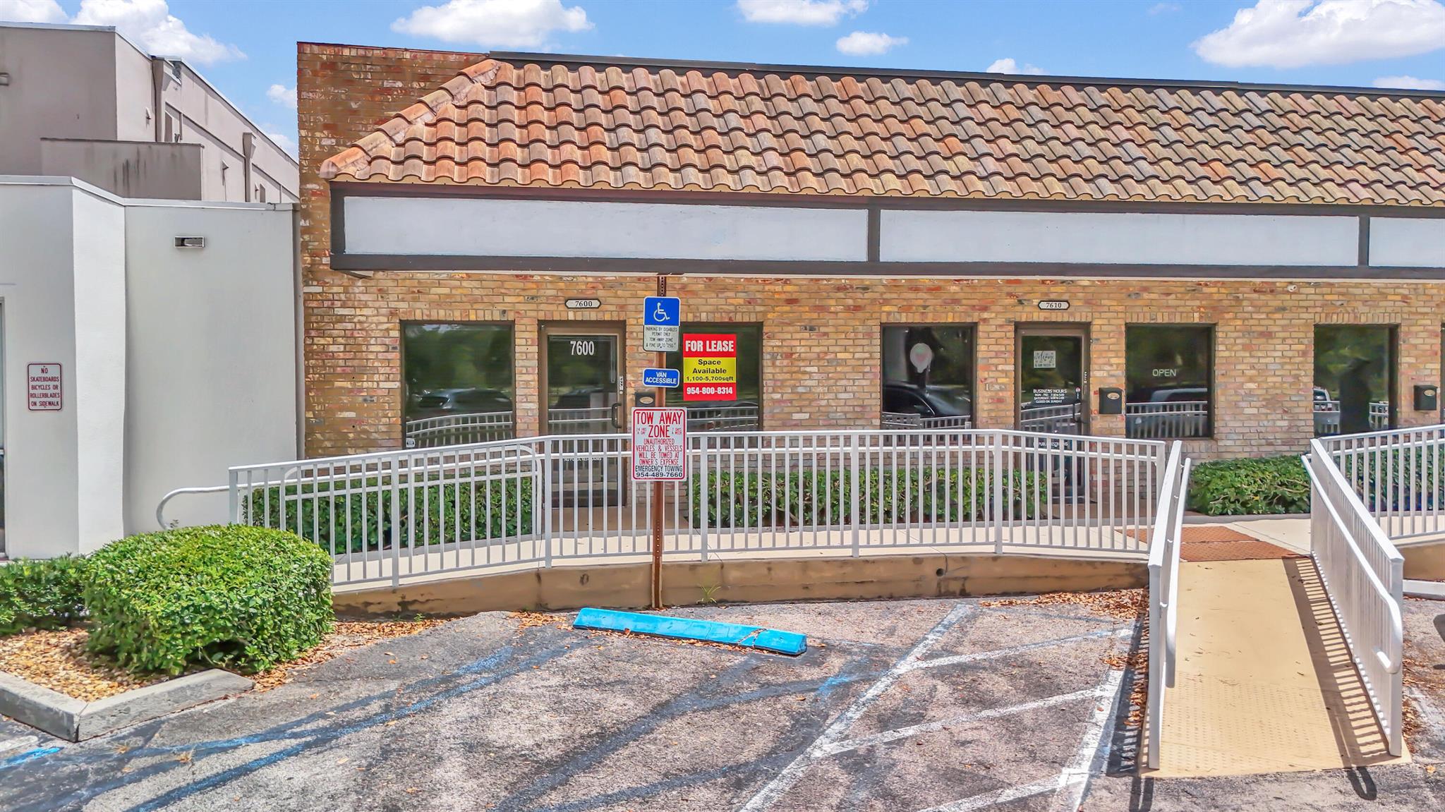 CORAL SPRINGS COMMERCIAL - Commercial Lease