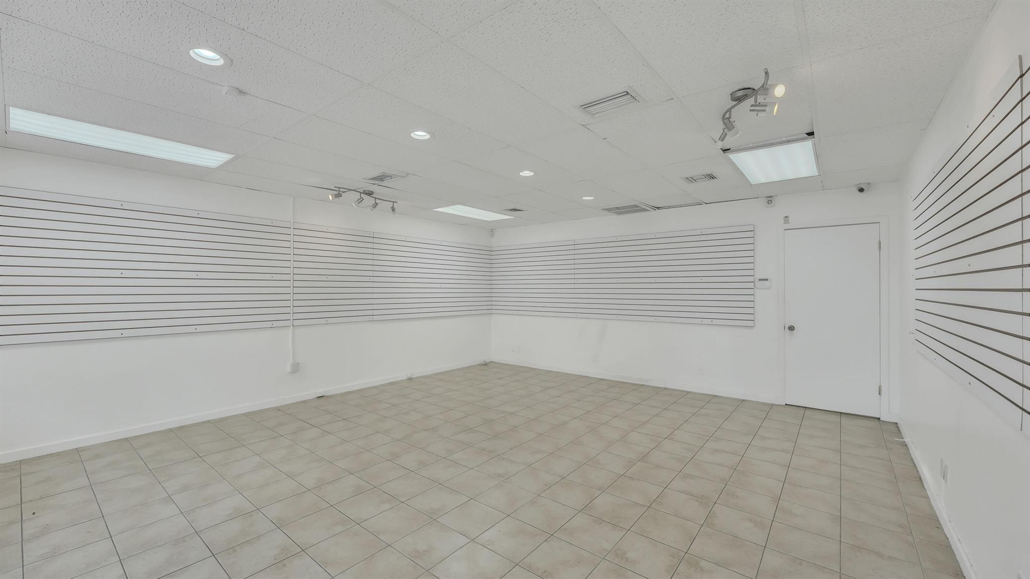 CORAL SPRINGS COMMERCIAL - Commercial Lease
