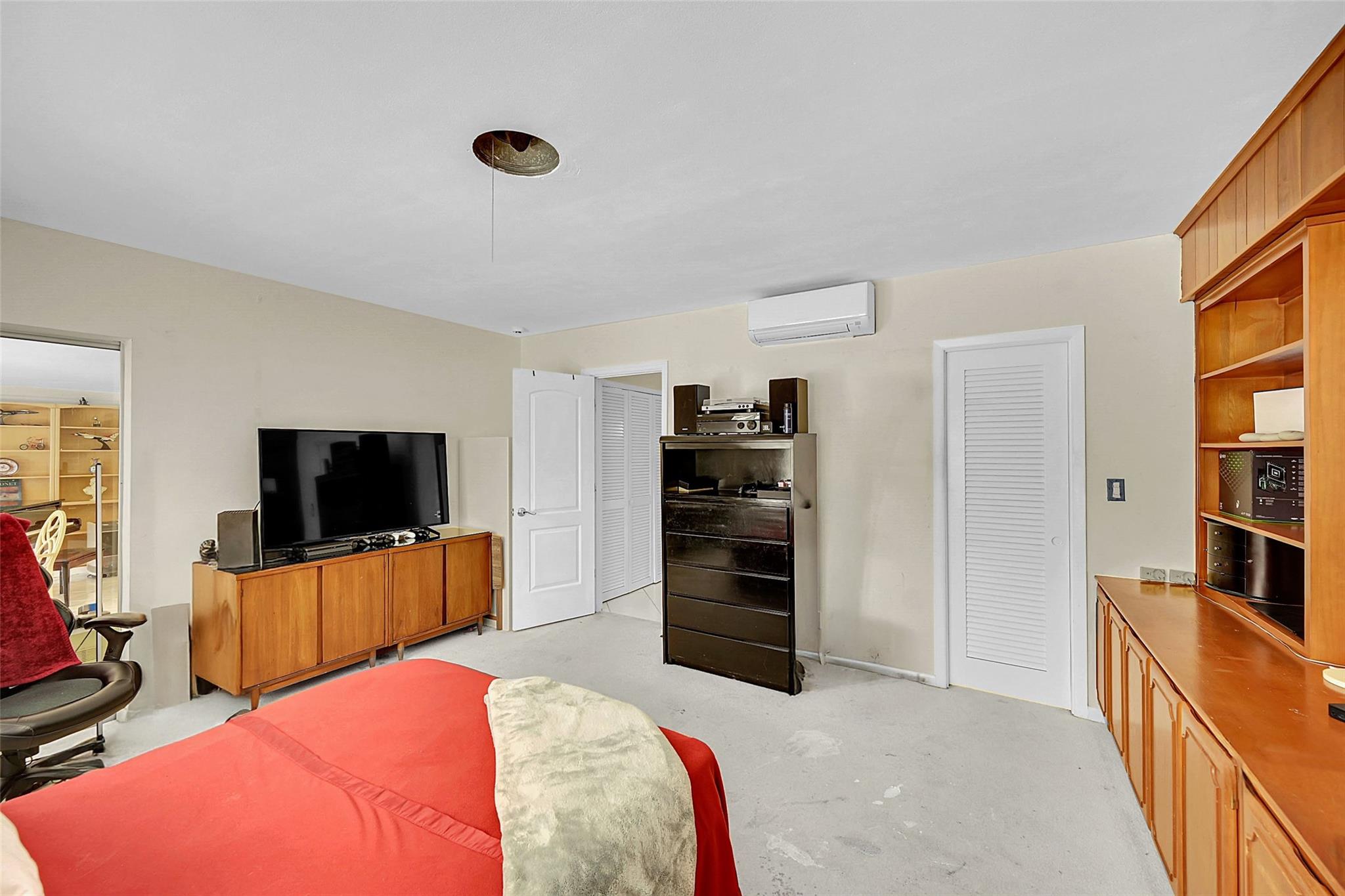 Hillsboro Harbor - Residential