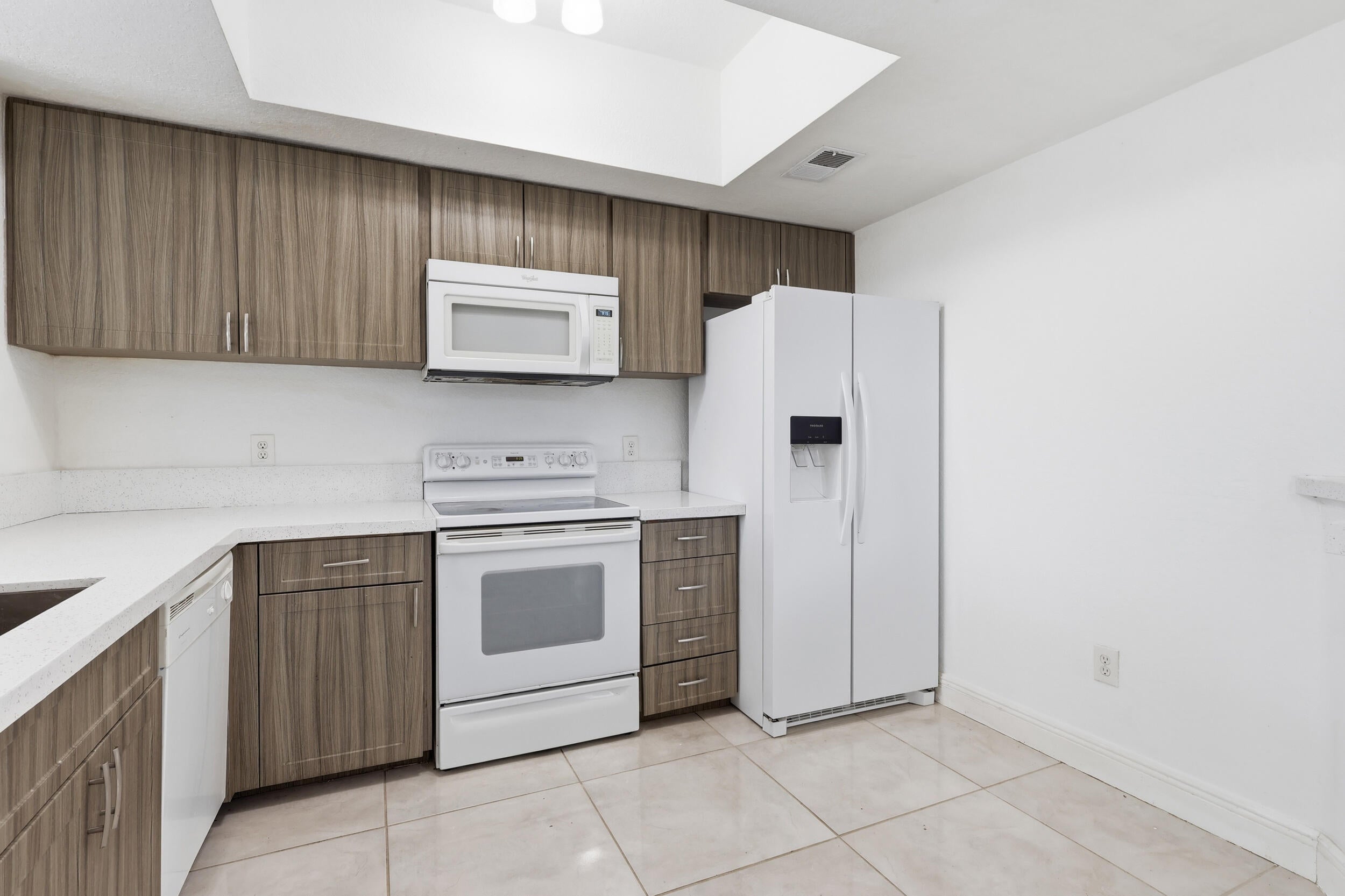 785 SW 148th Avenue 1402, Sunrise FL 33325