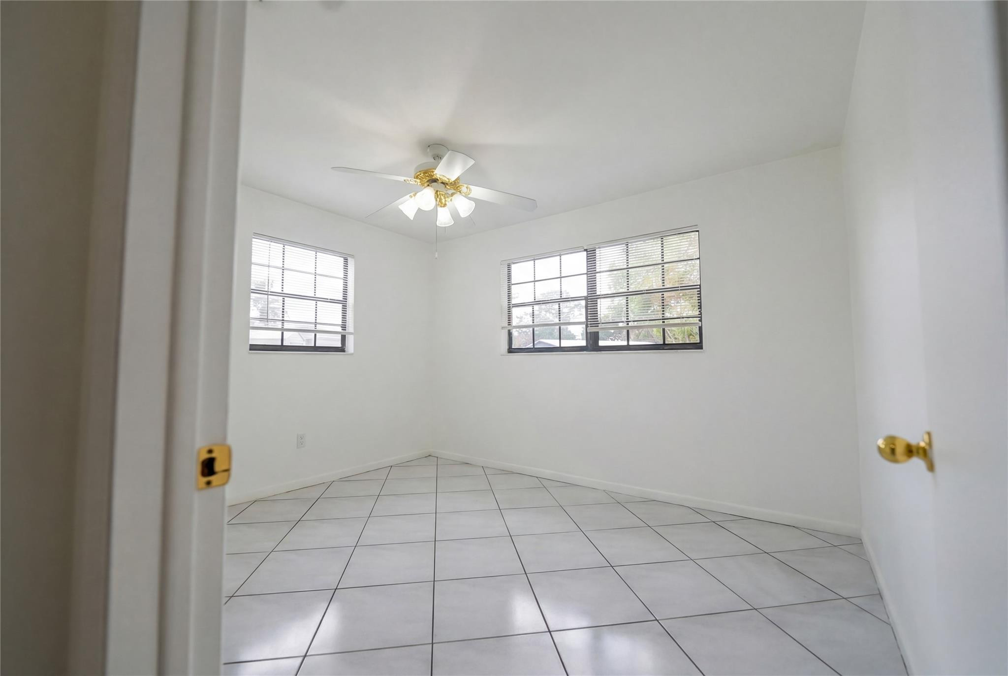 Louis Estates 2 - Residential