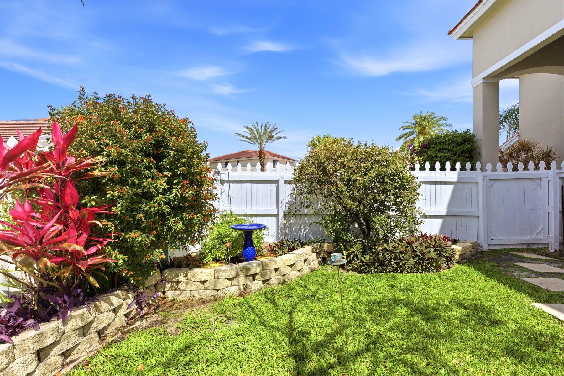 CORAL BAY REPLAT SECTION ONE - Residential