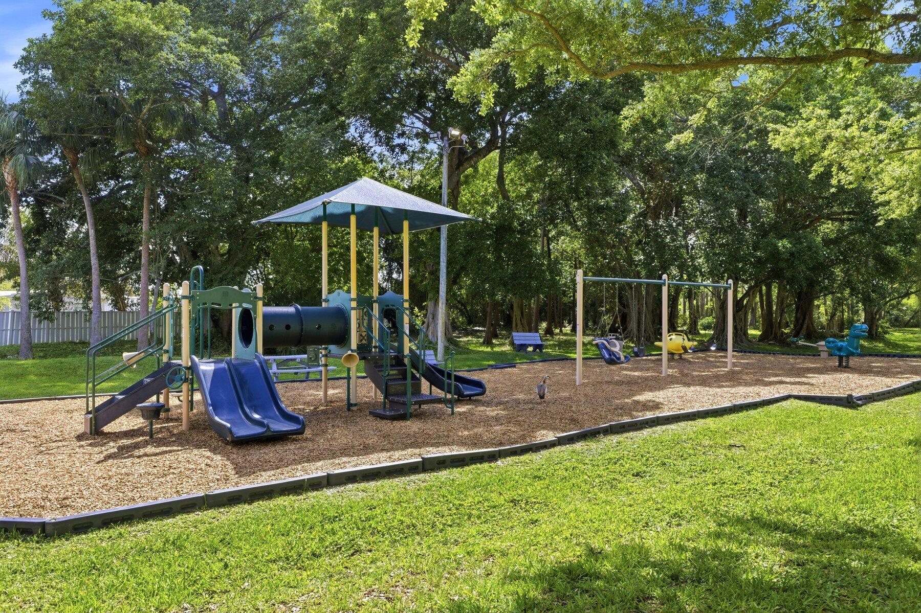 CORAL BAY REPLAT SECTION ONE - Residential