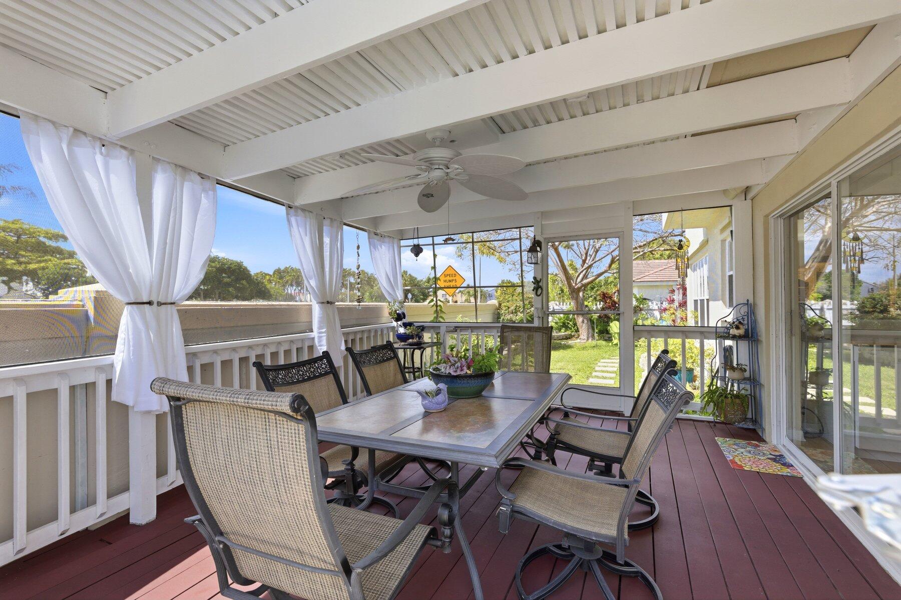 CORAL BAY REPLAT SECTION ONE - Residential