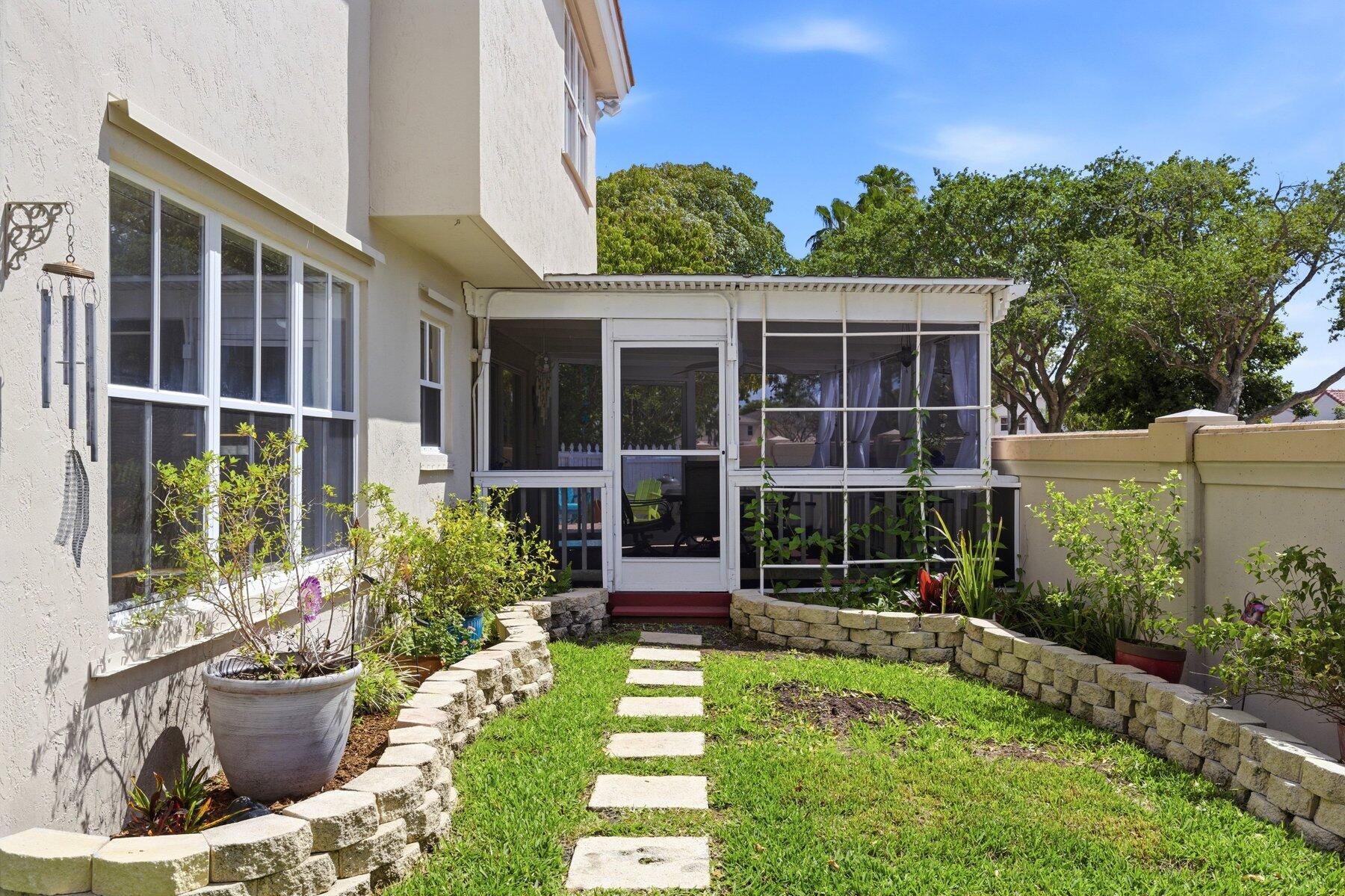 CORAL BAY REPLAT SECTION ONE - Residential