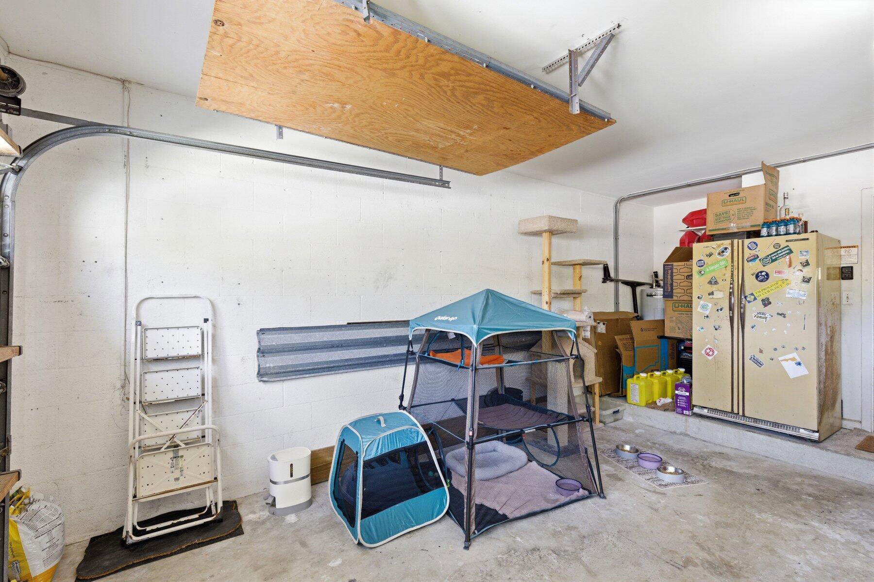 CORAL BAY REPLAT SECTION ONE - Residential