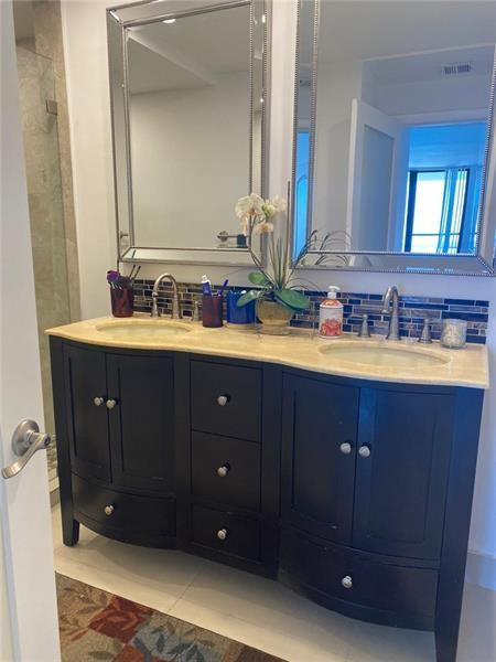 The Alexander Towers Cond - Residential Lease