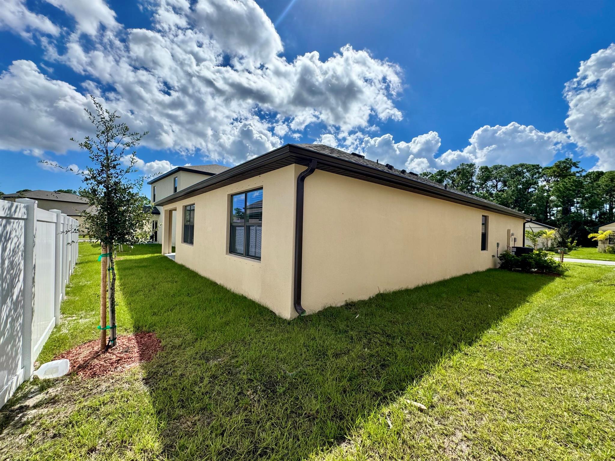 MORNINGSIDE PALM BREEZES - Residential Lease