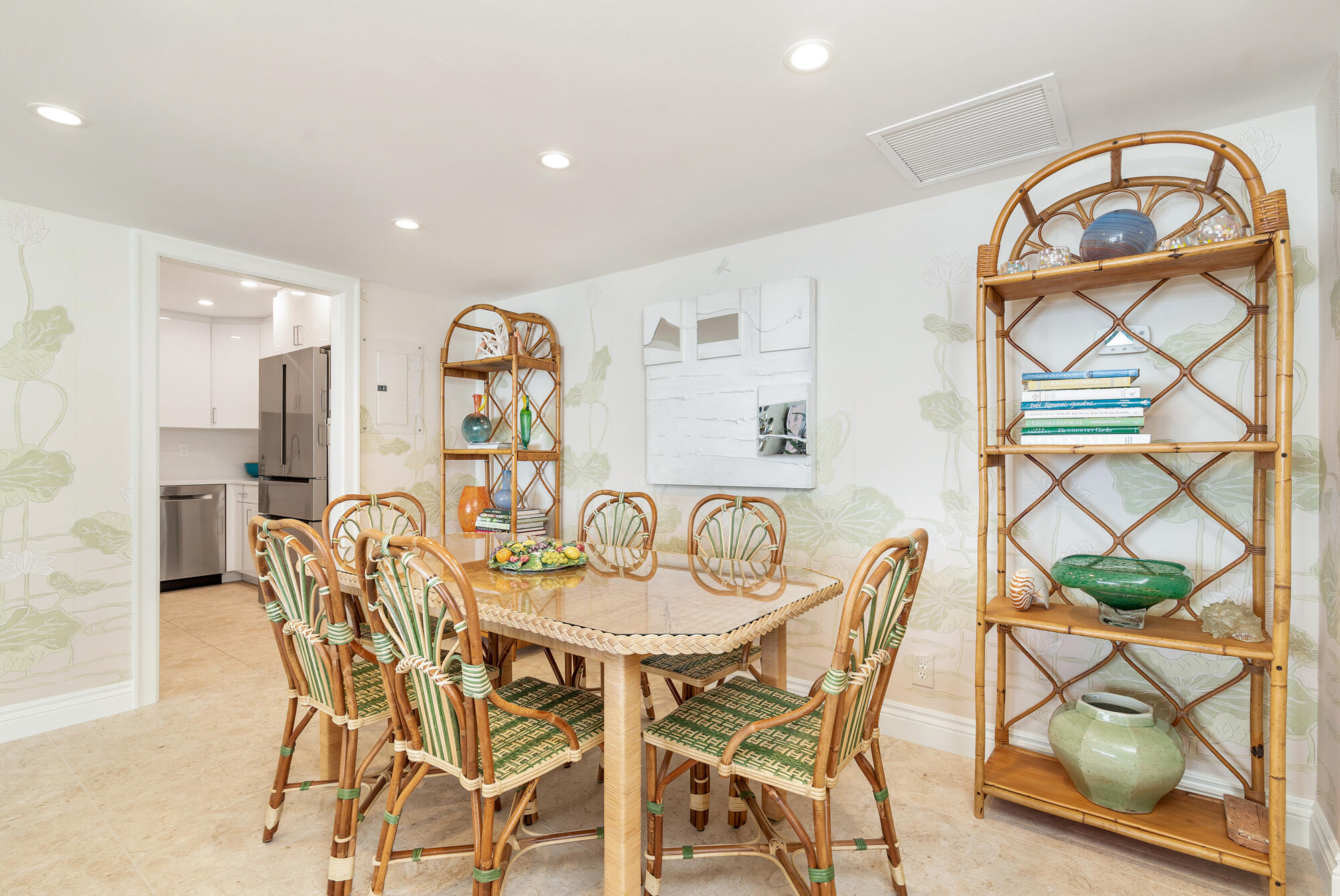 RAPALLO SOUTH CONDO - Residential