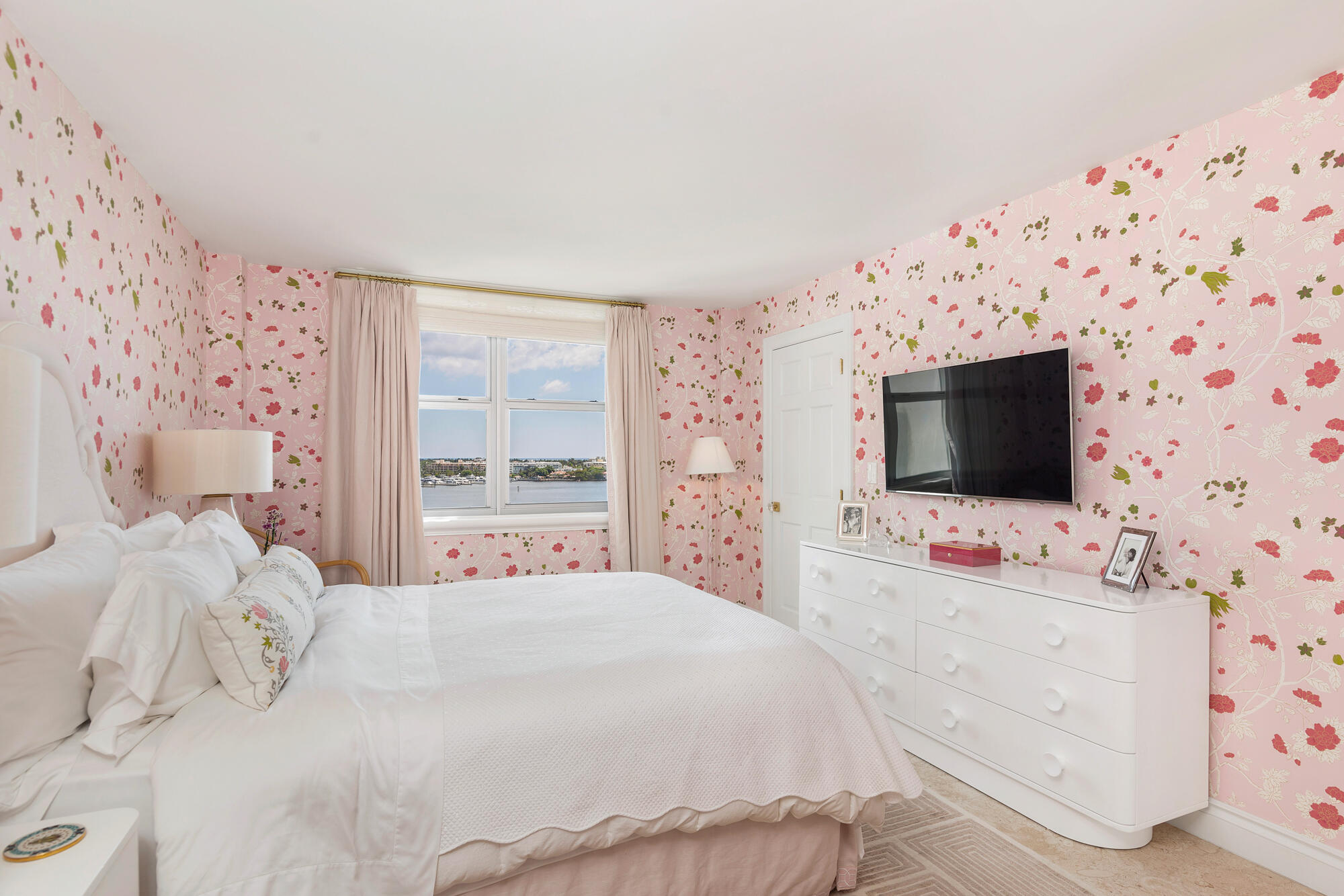 RAPALLO SOUTH CONDO - Residential