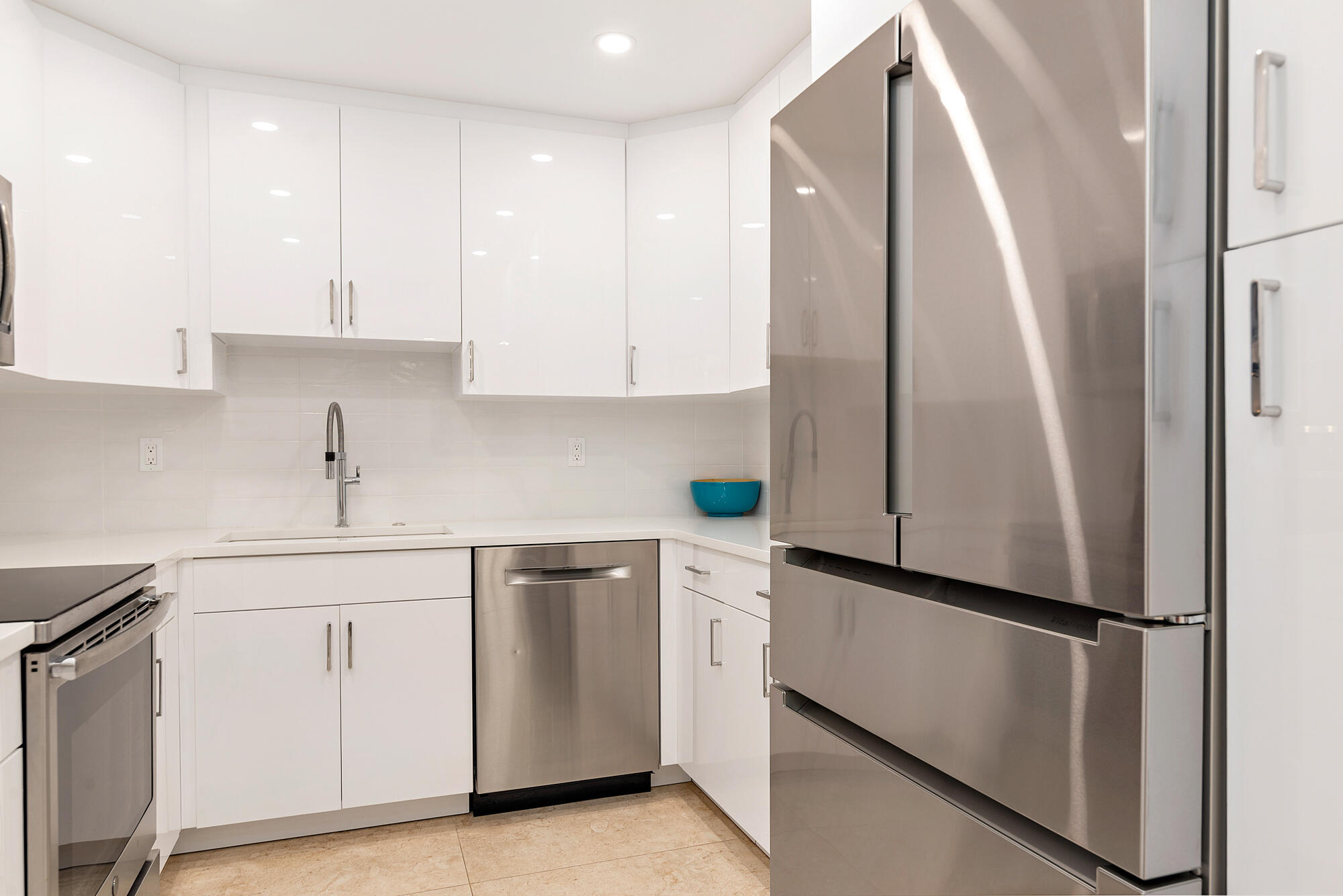 RAPALLO SOUTH CONDO - Residential