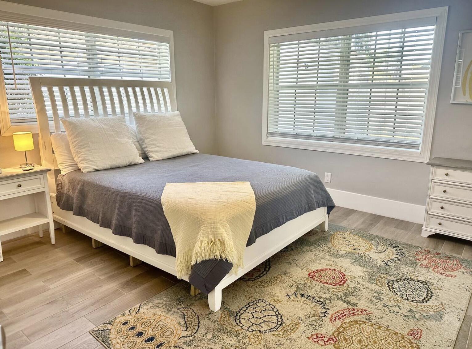 POMPANO BEACH ESTATES - Residential