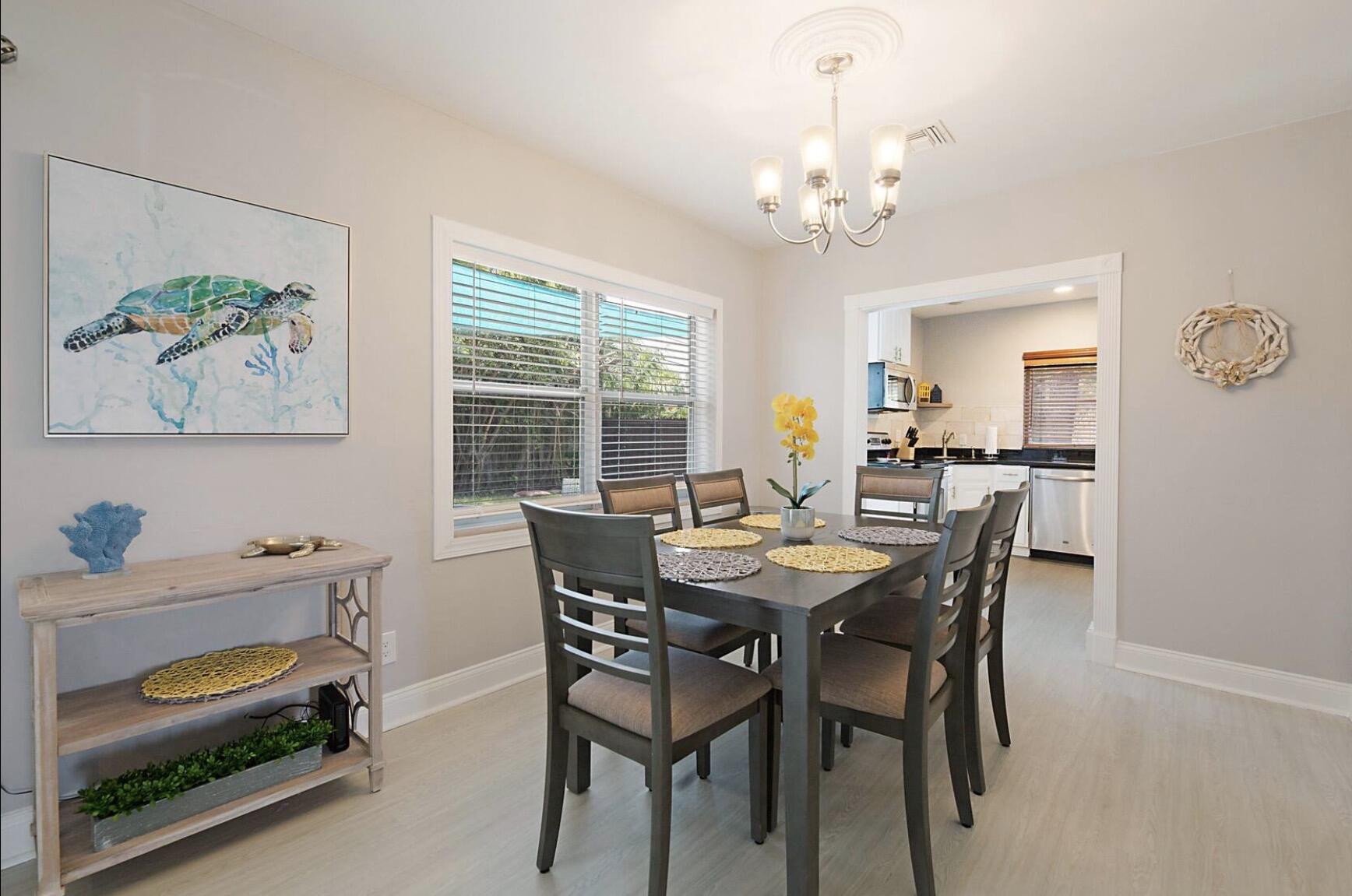 POMPANO BEACH ESTATES - Residential