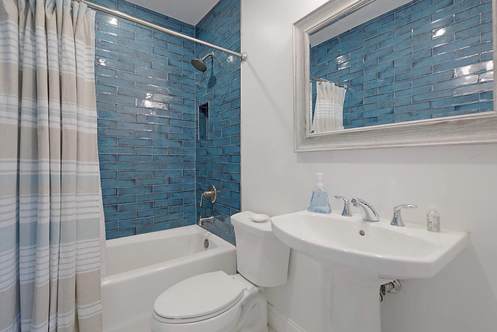 POMPANO BEACH ESTATES - Residential